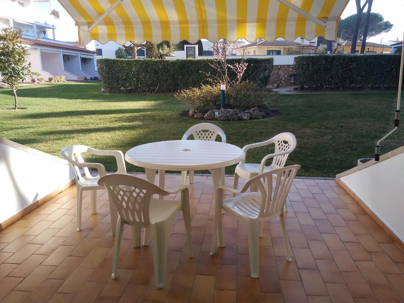 Gran Sol - Apartamentos L' Escala Zewnętrze zdjęcie